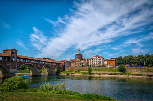 Pavia: la città da cartolina che incanta i social, foto dopo foto