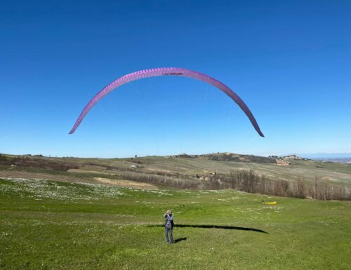 A Montalto Pavese potete planare tra le montagne dell'Oltrepò con il Gioco del Volo