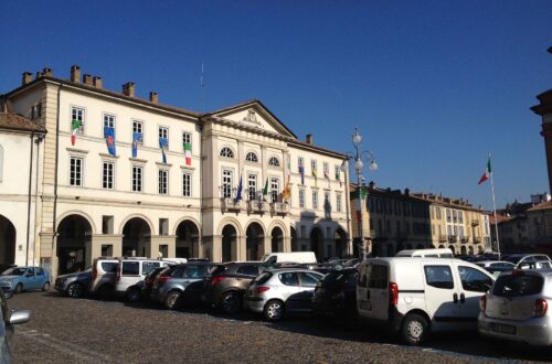 Palazzo Gounela, l'elegante edificio neoclassico sede del Comune di Voghera