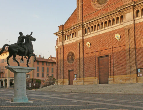 I giacobini abbattono a Pavia la statua del Regisole. Verrà ricollocata nel 1937