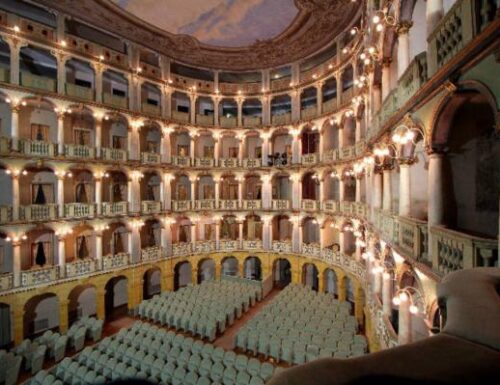 Inaugurato il Teatro del Nobile Condominio, oggi Teatro Fraschini