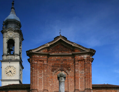 La chiesa di Sant'Antonio Abate a Bereguardo: colpo d'occhio color rosso