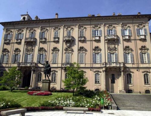Nasce a Pavia Alberto Ricevuti, divenne sindaco della città e gli fu intitolato il Palazzo Esposizioni