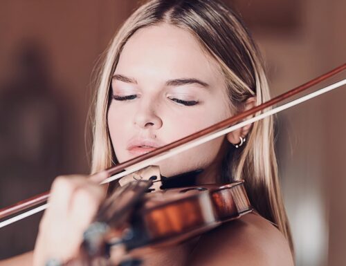 Grande apertura della stagione musicale dell’Orchestra Città di Vigevano. Sul palco il primo violino della Scala