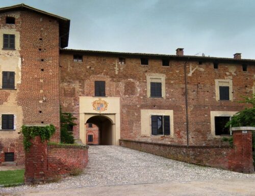 Castello d'Agogna si anima con "Primavera in Piazza": street food, musica e divertimento per tutti